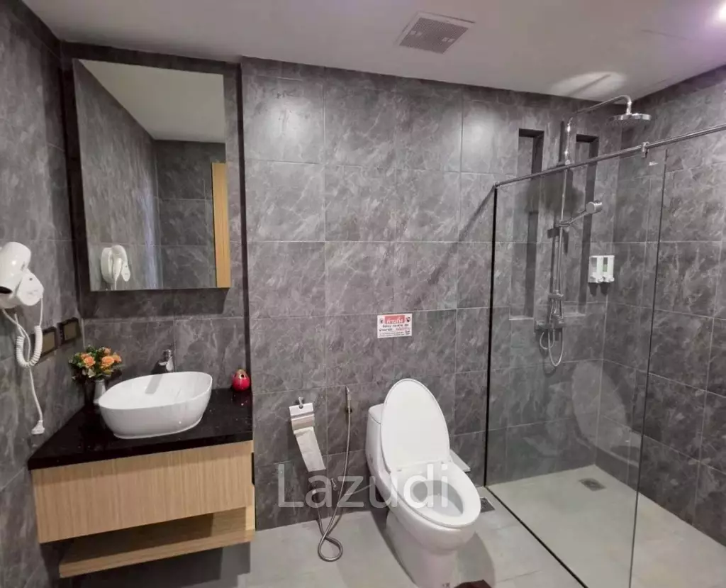 Modern Renovated Studio Apartment for Rent Pratumnak Hill