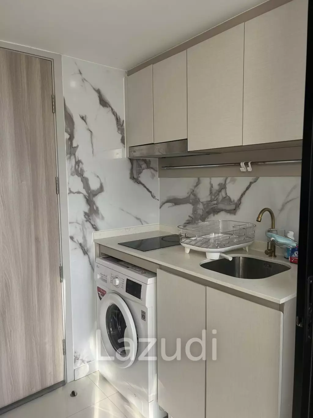 39 sqm loft-style 1 bedroom condo on 29th floor at Knightsbridge Prime Sathorn Bangkok