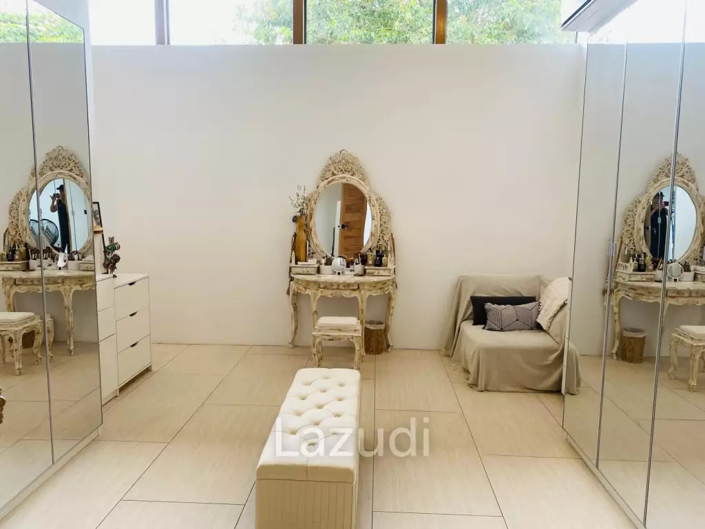 Brand New 5-Bedroom Pool Villa Near Fisherman's Village