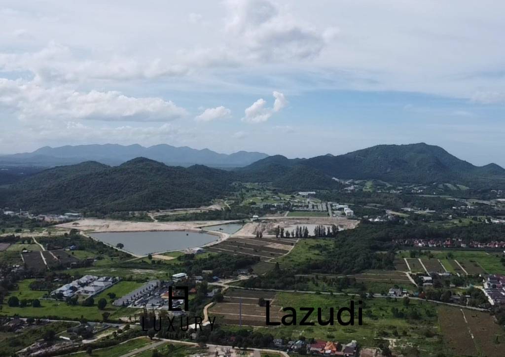 ขายที่ดินเปล่า 8-0-38 ไร่ วิวภูเขาใกล้ Black Mountain