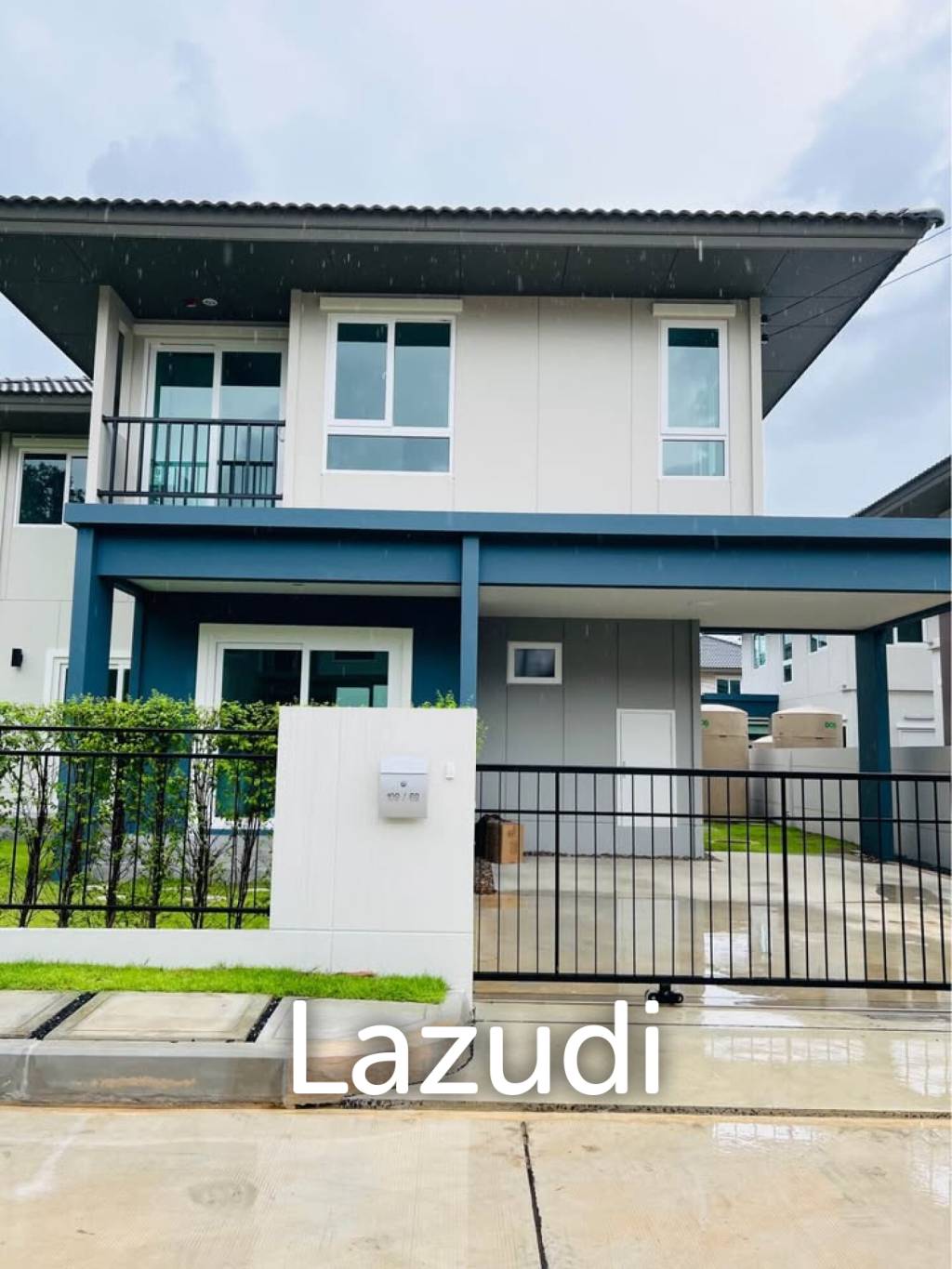 2-Storey Detached House for Rent near BISP