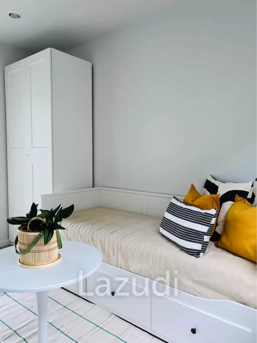 2-Storey Detached House for Rent near BISP