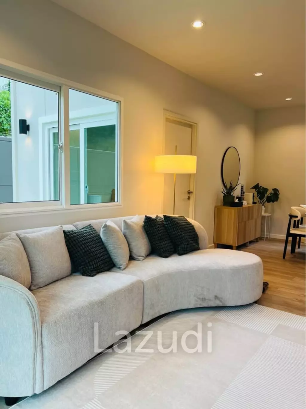 2-Storey Detached House for Rent near BISP