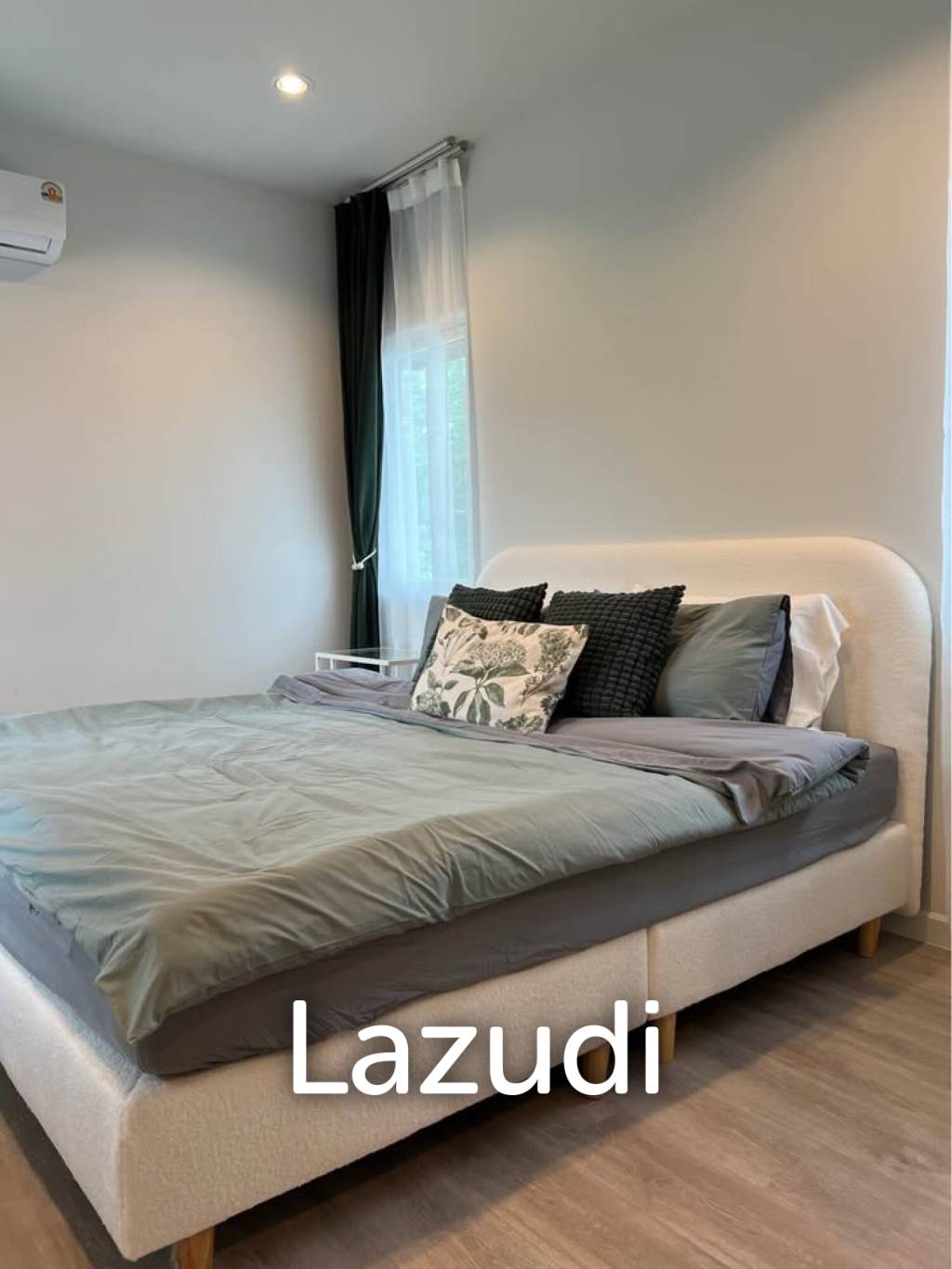 2-Storey Detached House for Rent near BISP