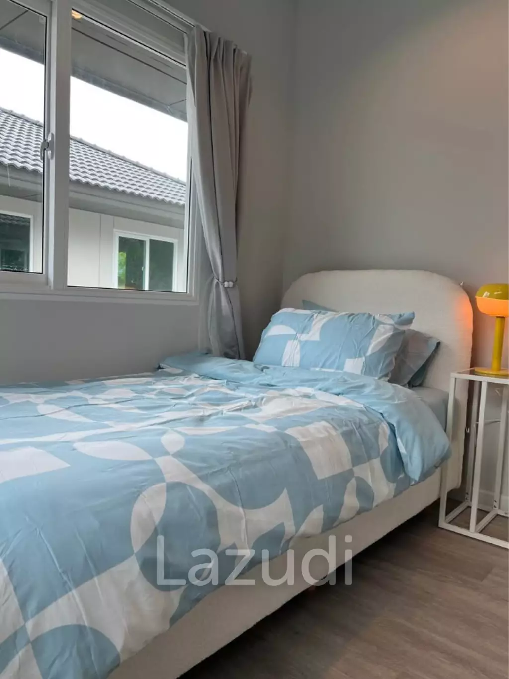 2-Storey Detached House for Rent near BISP