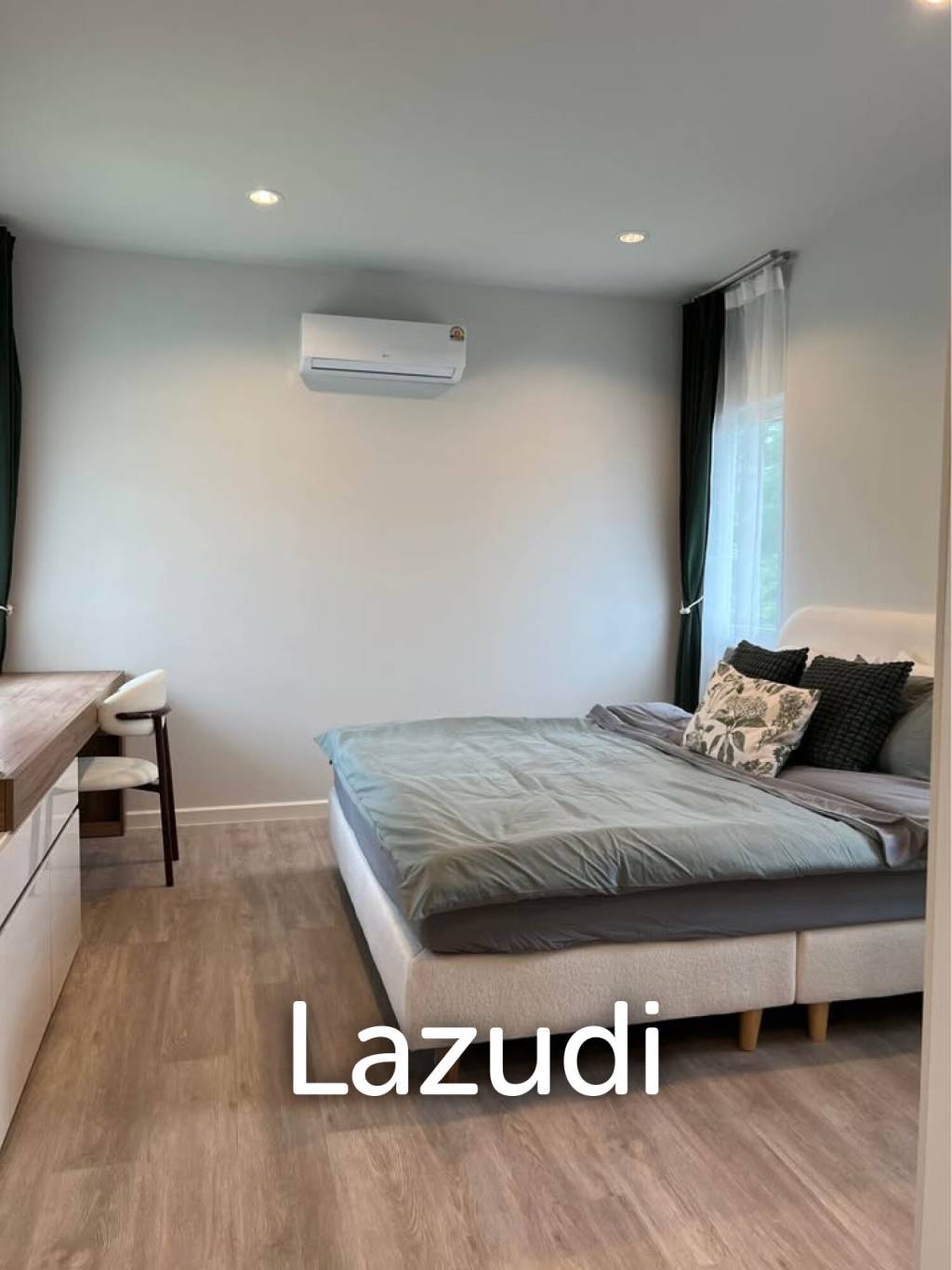 2-Storey Detached House for Rent near BISP