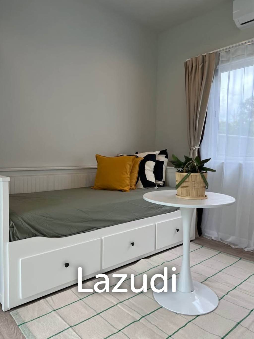 2-Storey Detached House for Rent near BISP