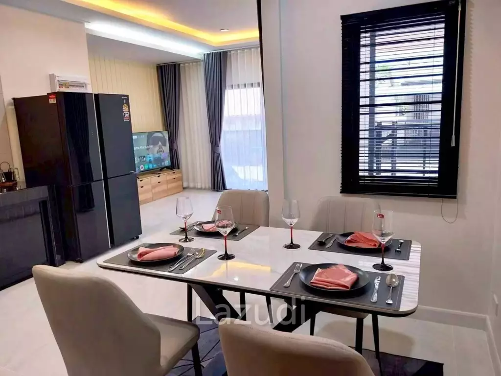 บ้านเดี่ยวทันสมัยให้เช่า ในย่านชัยพรวิถี พัทยา