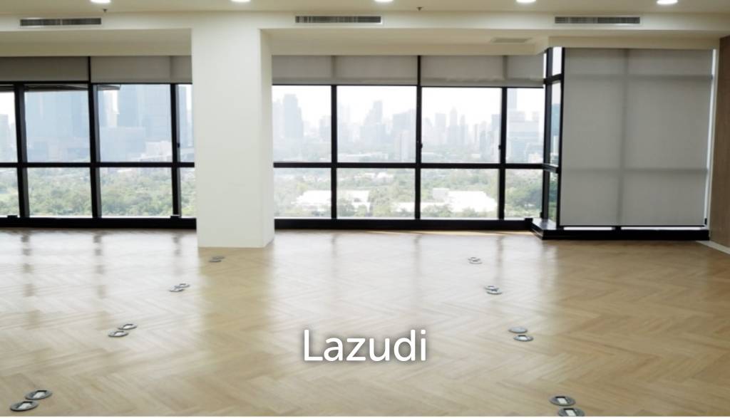 338 sqm modern office for rent in CTI Tower Khlong Toei Bangkok