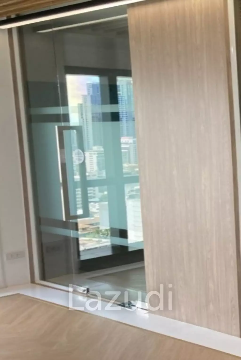 338 sqm modern office for rent in CTI Tower Khlong Toei Bangkok