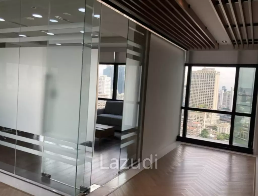338 sqm modern office for rent in CTI Tower Khlong Toei Bangkok