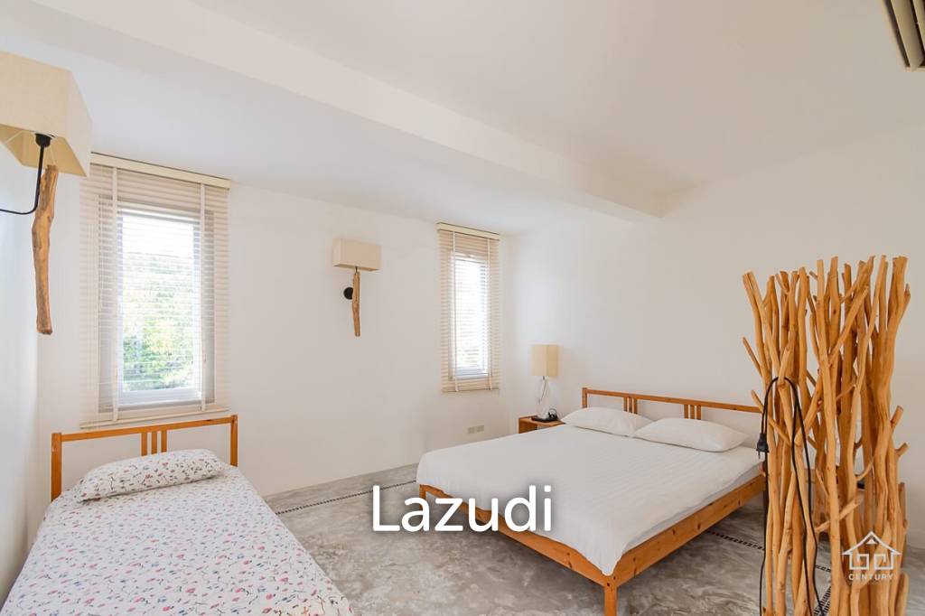 BEACH HIDEAWAY : Luxury 3 Bed Beachfront Pool Villa in Kui Buri