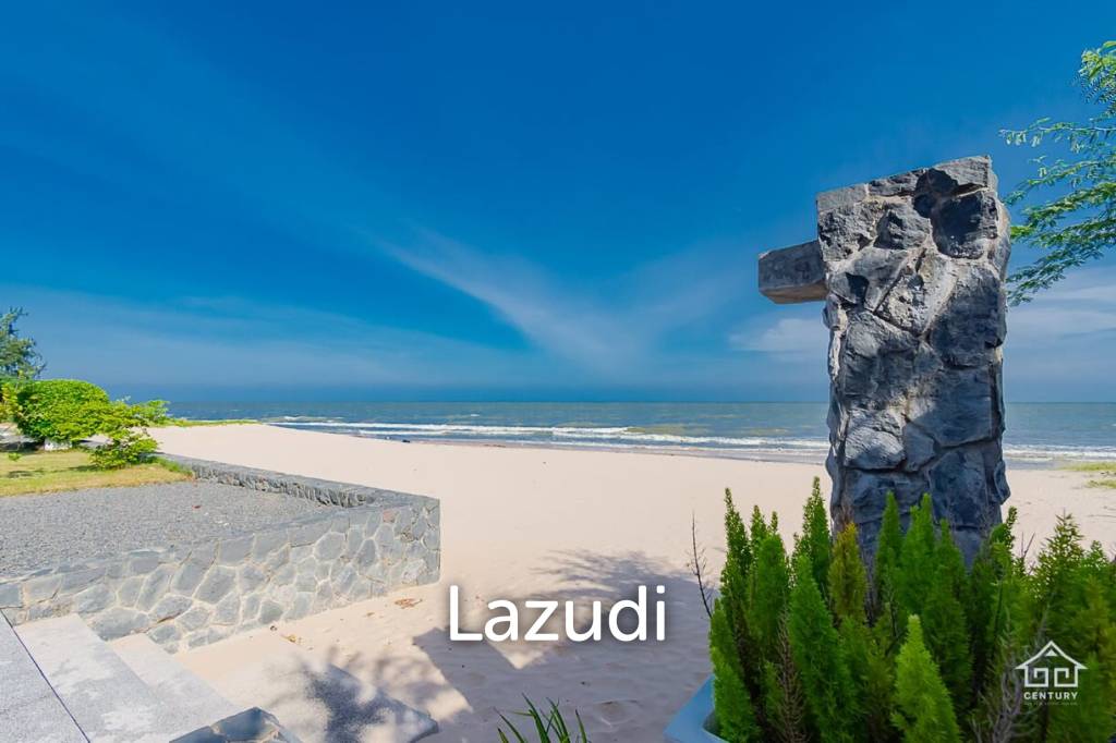 BEACH HIDEAWAY : Luxury 3 Bed Beachfront Pool Villa in Kui Buri