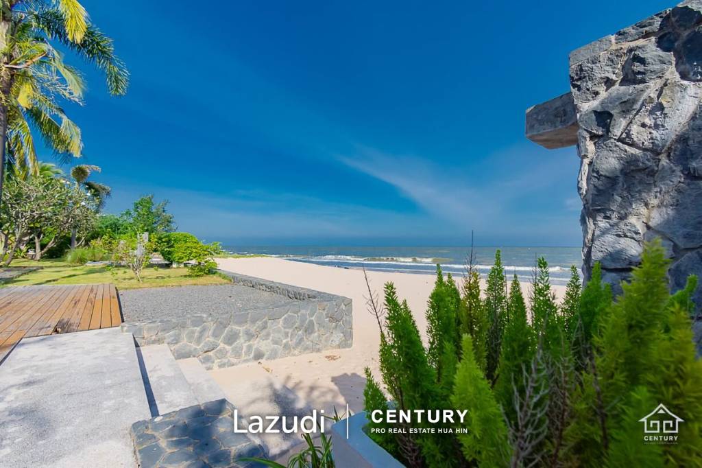 BEACH HIDEAWAY : Luxury 3 Bed Beachfront Pool Villa in Kui Buri