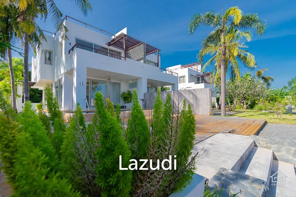 BEACH HIDEAWAY : Luxury 3 Bed Beachfront Pool Villa in Kui Buri