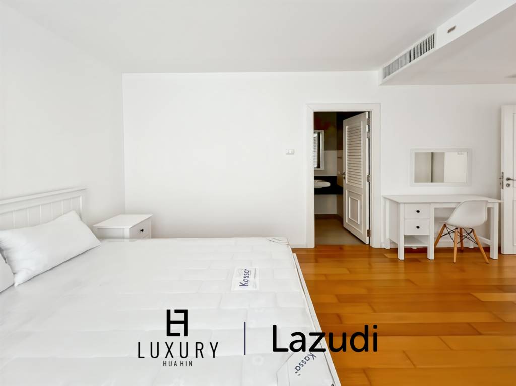 คอนโดรีโนเวทใหม่ 2 ห้องนอน วิวสระ ใน Malibu