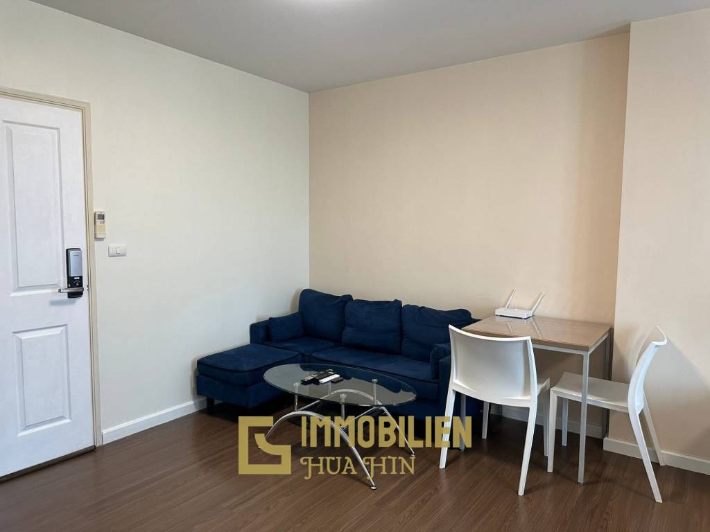 30.5 sqm high floor condo in Baan Kiang Fah