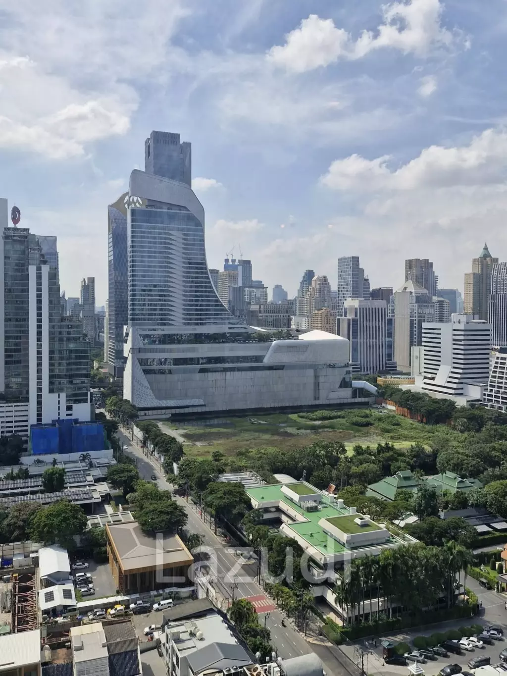 35 sqm 1 Bedroom Condo on 26th Floor at Life One Wireless Lumpini Bangkok