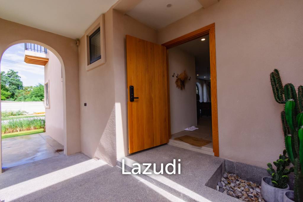 270 sqm modern pool villa near beachfront in Bang Kao Cha-Am