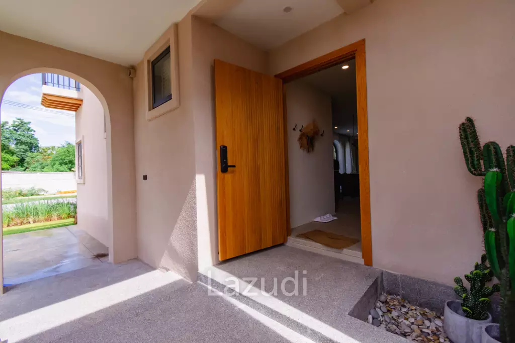 270 sqm modern pool villa near beachfront in Bang Kao Cha-Am
