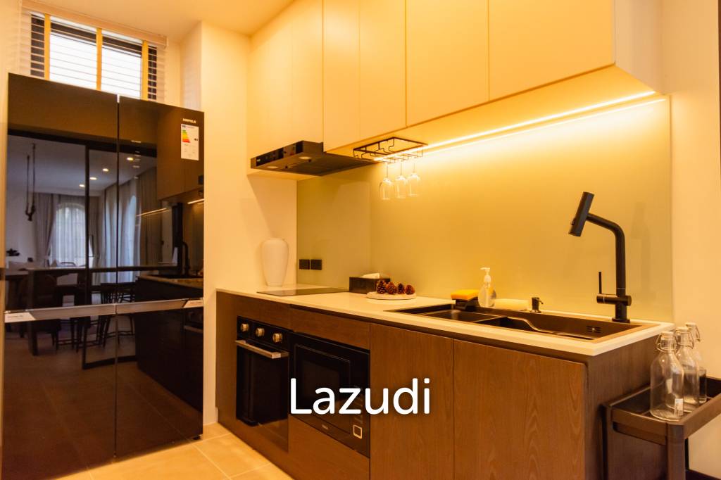 270 sqm modern pool villa near beachfront in Bang Kao Cha-Am