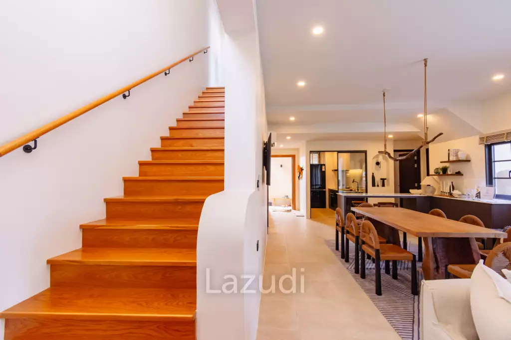 270 sqm modern pool villa near beachfront in Bang Kao Cha-Am