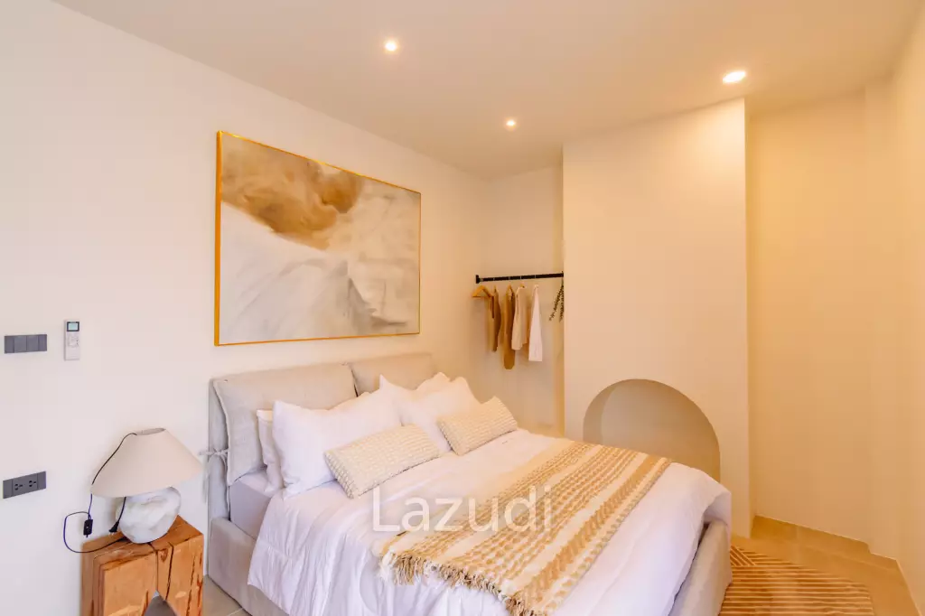 270 sqm modern pool villa near beachfront in Bang Kao Cha-Am