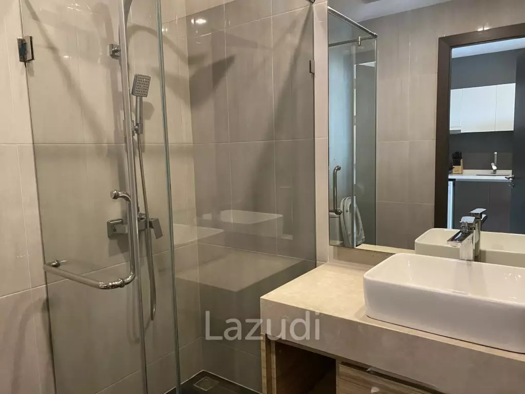 The Point Pratumnak Modern Sea View Residence for Rent
