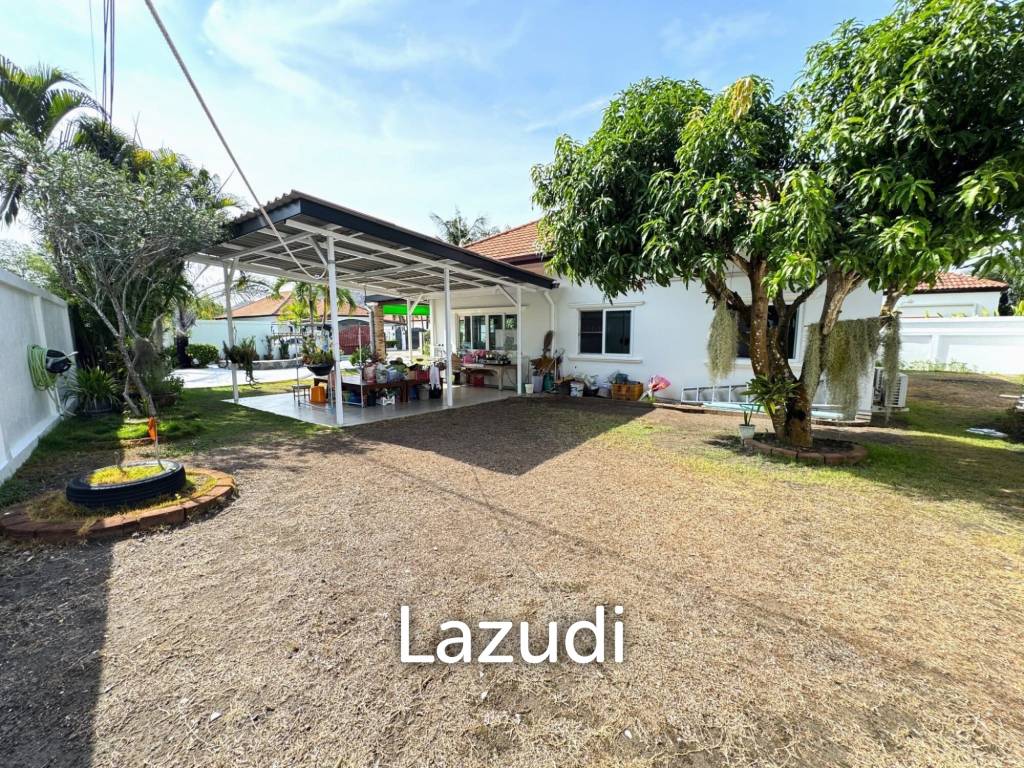 ORCHID PARADISE 1 : Good value 3 bed pool villa on end corner plot