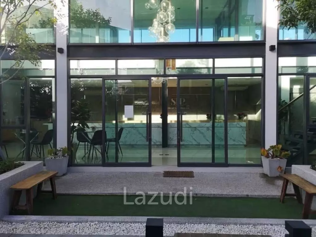 126 sqm modern office Tha Raeng Bang Khen Bangkok