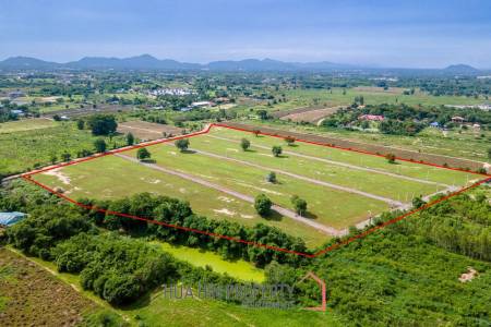 1214 sqm Mountain View at Black Mountain Land for Sale in Hin Lek Fai Hua Hin