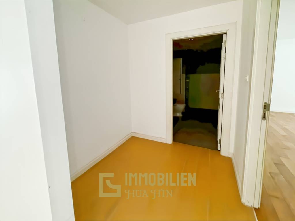 138 sqm Pool Access condo at Malibu Kao Tao