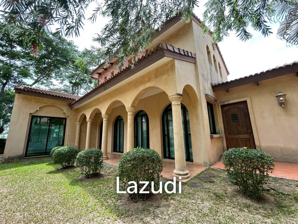 Elegant Tuscan-Style for Sale at Nusa Chivani Pattaya