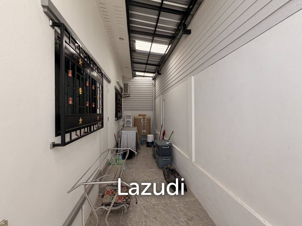 Modern 2-Bedroom Home | Spacious Corner Plot