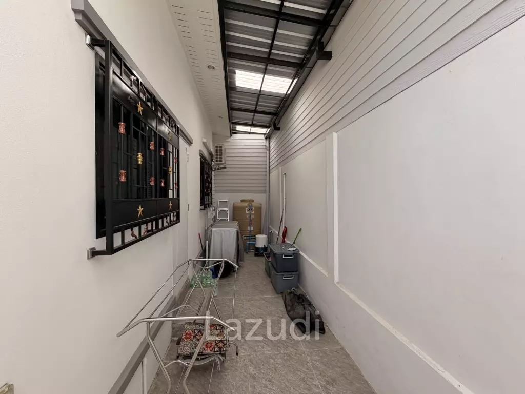 Modern 2-Bedroom Home | Spacious Corner Plot