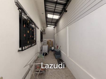 Modern 2-Bedroom Home | Spacious Corner Plot