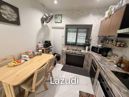 Modern 2-Bedroom Home | Spacious Corner Plot