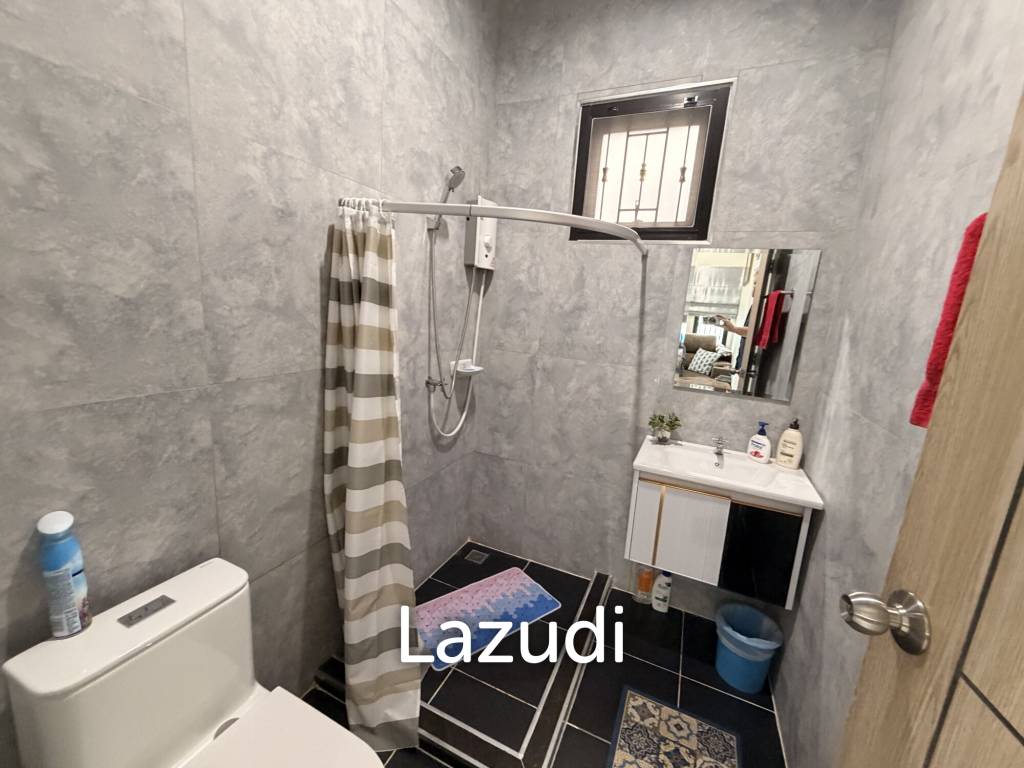Modern 2-Bedroom Home | Spacious Corner Plot
