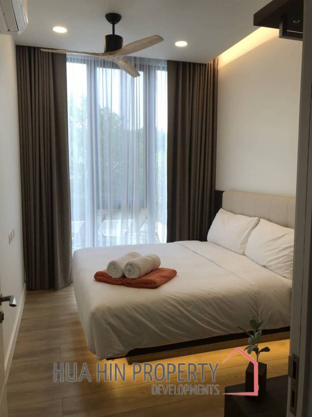 SANSARA HUA HIN MODERN CONDO IN BLACK MOUNTAIN GOLF CORUSE