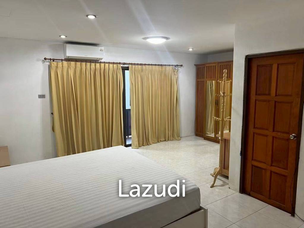 Cozy  3-Story Home for Rent at Corrib Village Pratumnak Hill