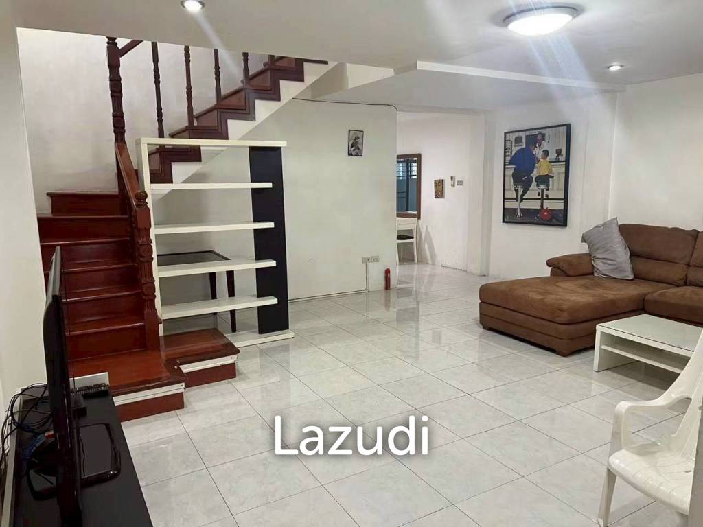 Cozy  3-Story Home for Rent at Corrib Village Pratumnak Hill