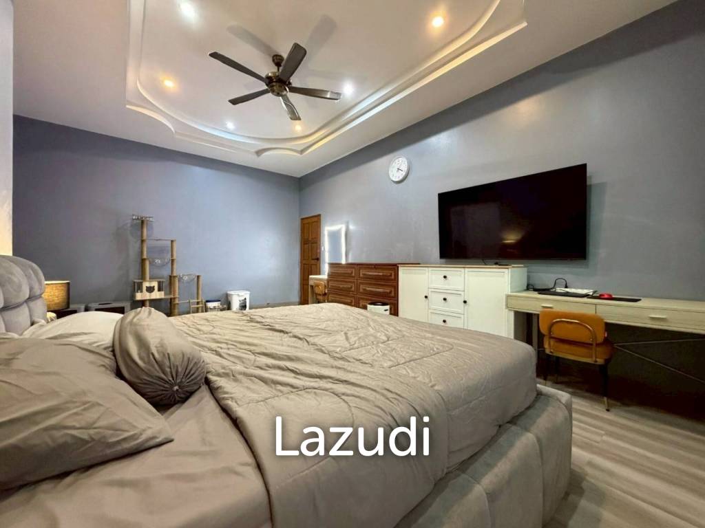 Grand 4 Bed Luxury Estate with Massive 3,416 sqm Land Plot