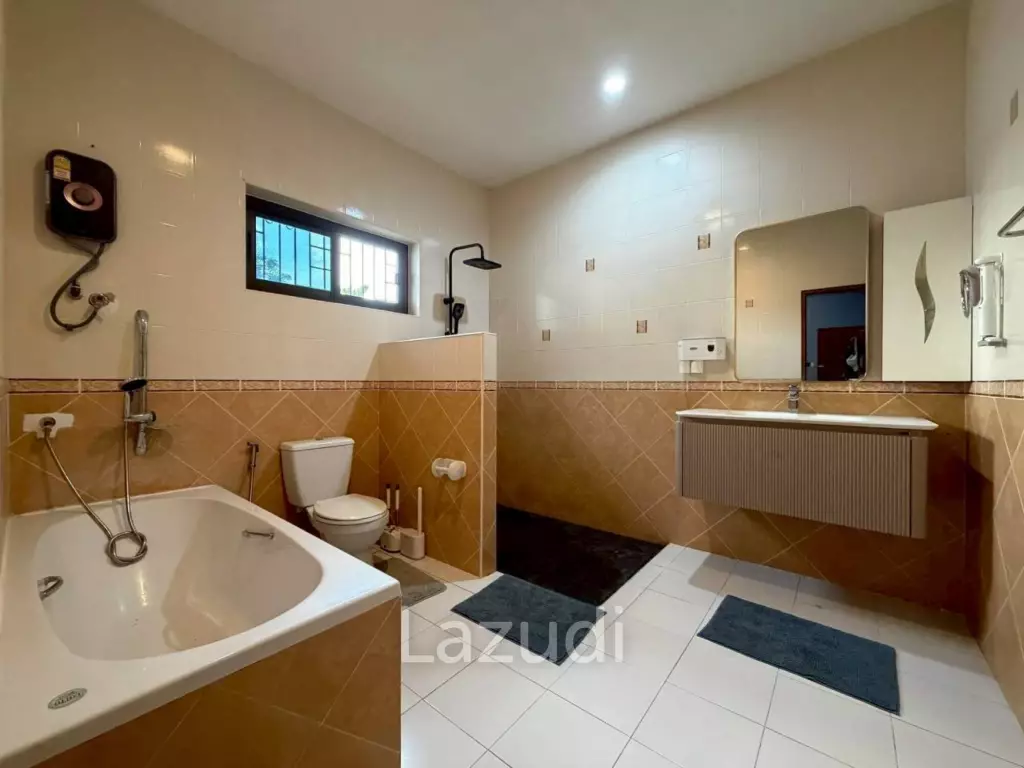 Grand 4 Bed Luxury Estate with Massive 3,416 sqm Land Plot