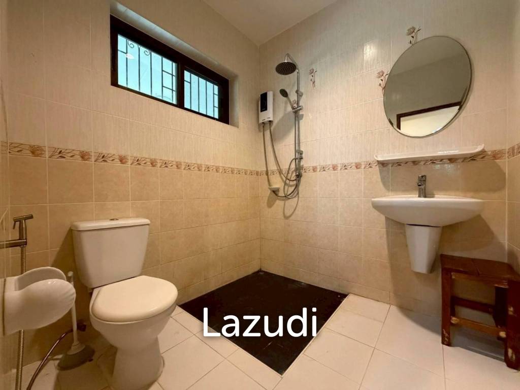 Grand 4 Bed Luxury Estate with Massive 3,416 sqm Land Plot