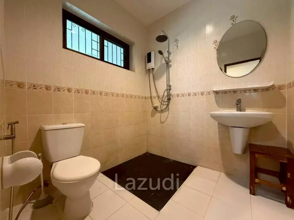 Grand 4 Bed Luxury Estate with Massive 3,416 sqm Land Plot