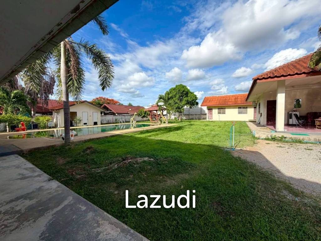 Grand 4 Bed Luxury Estate with Massive 3,416 sqm Land Plot