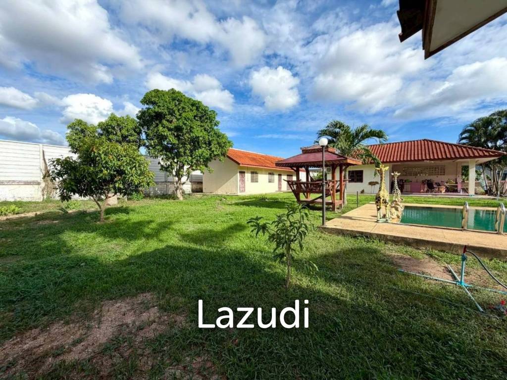 Grand 4 Bed Luxury Estate with Massive 3,416 sqm Land Plot