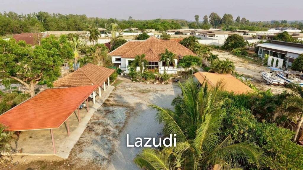 Grand 4 Bed Luxury Estate with Massive 3,416 sqm Land Plot