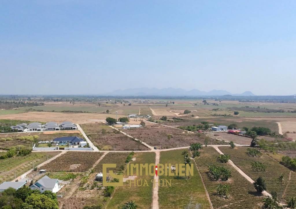 Development Land - 6 Rai Plot in Hin Lek Fai