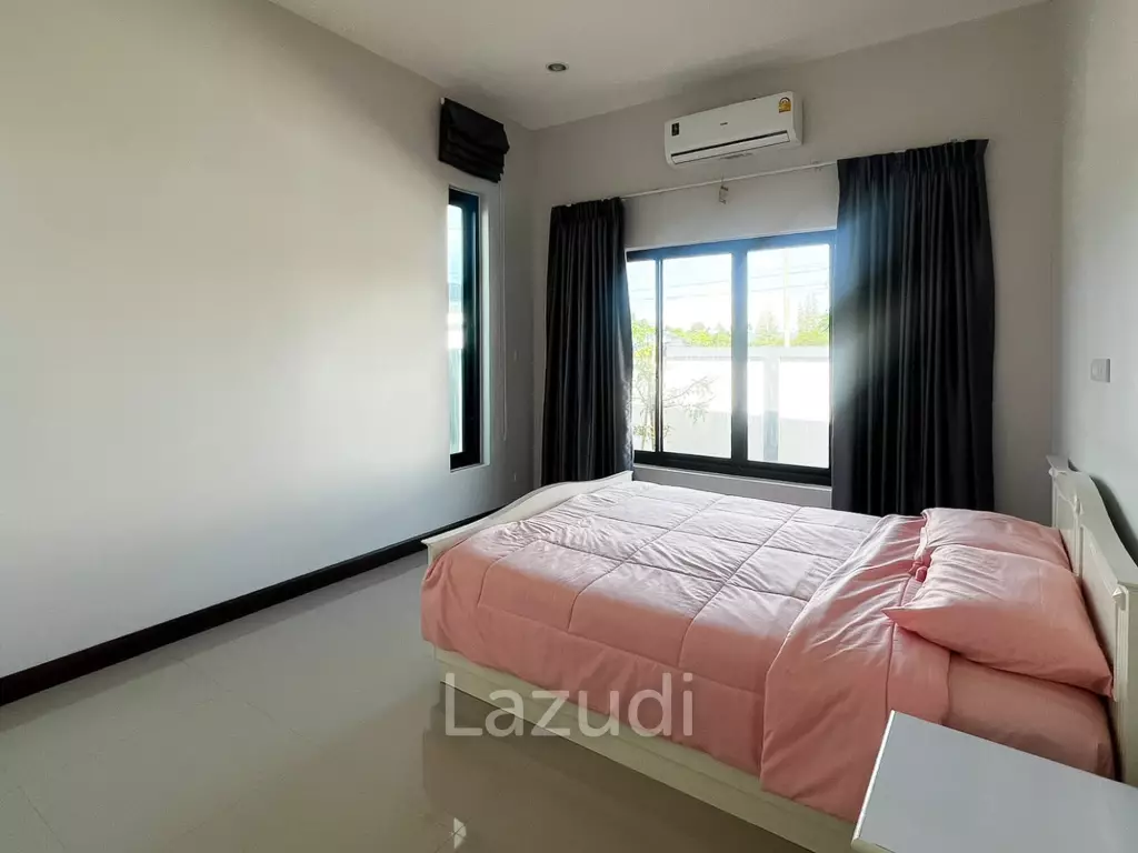 240 sqm modern pool villa in Hin Lek Fai Hua Hin